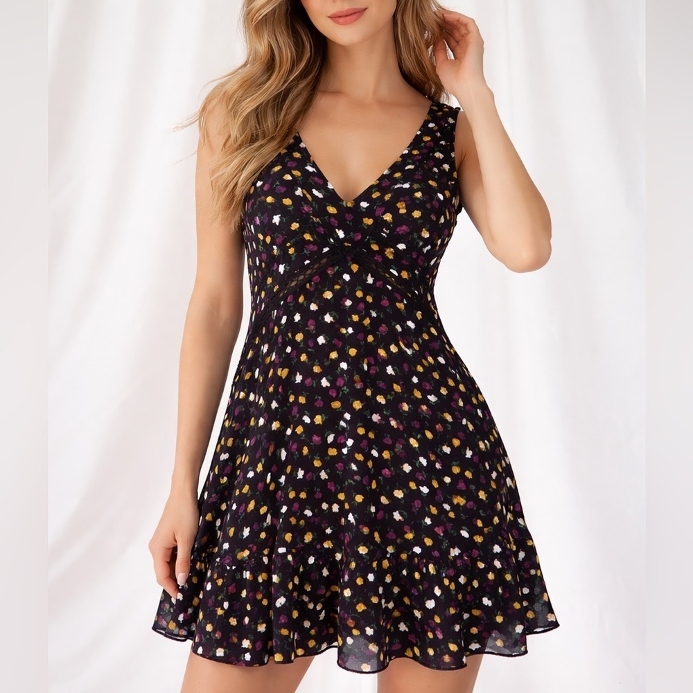 By Together Black Floral Fit & Flare Mini Dress Lace Trim Viscose Size S (1264)